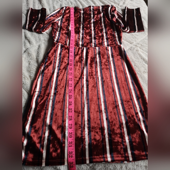 Forever 21 dress. Size S - Picture 7 of 11